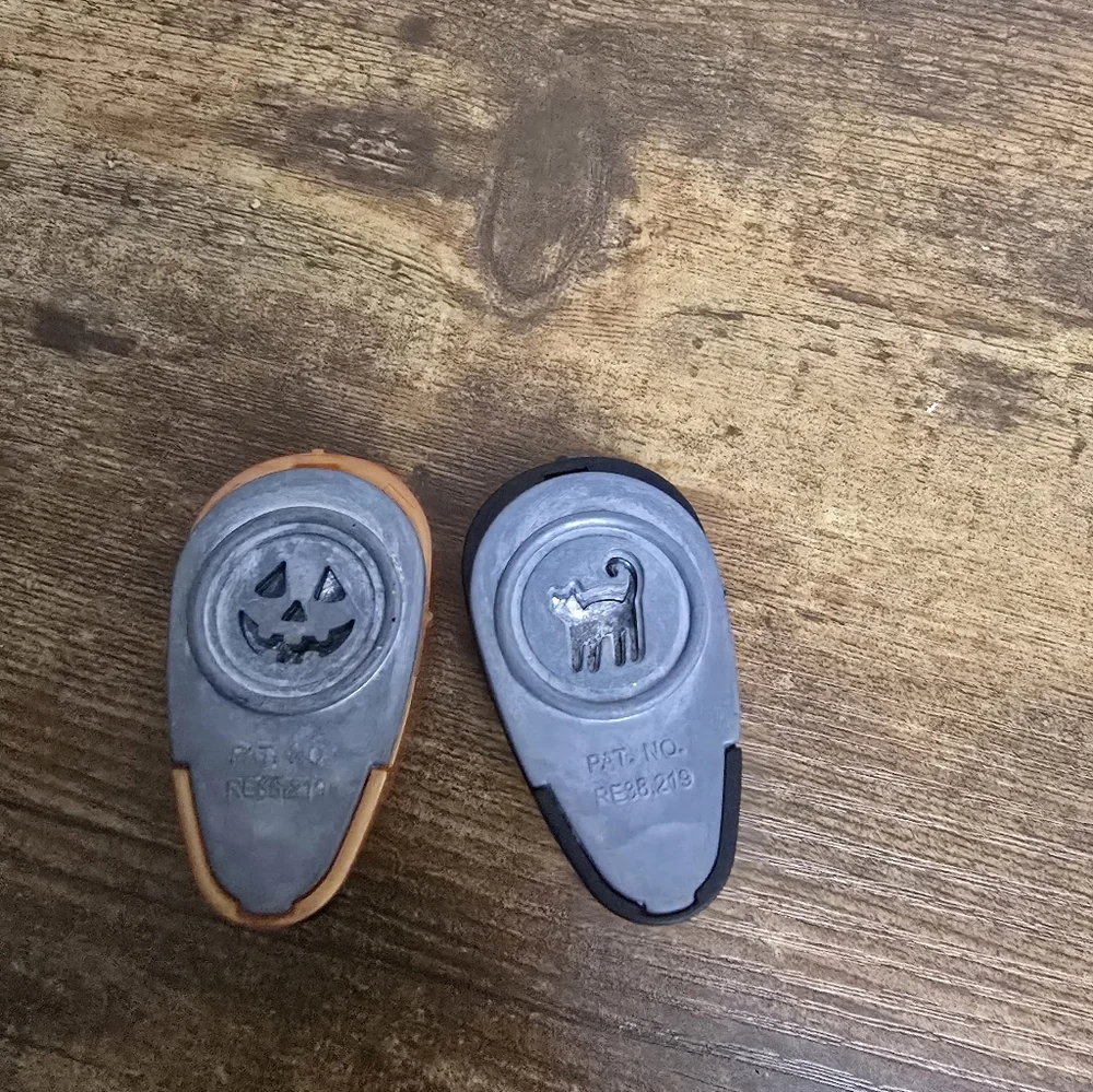 2 Halloween Themed Paper Cutters, Pumpkin And Cat